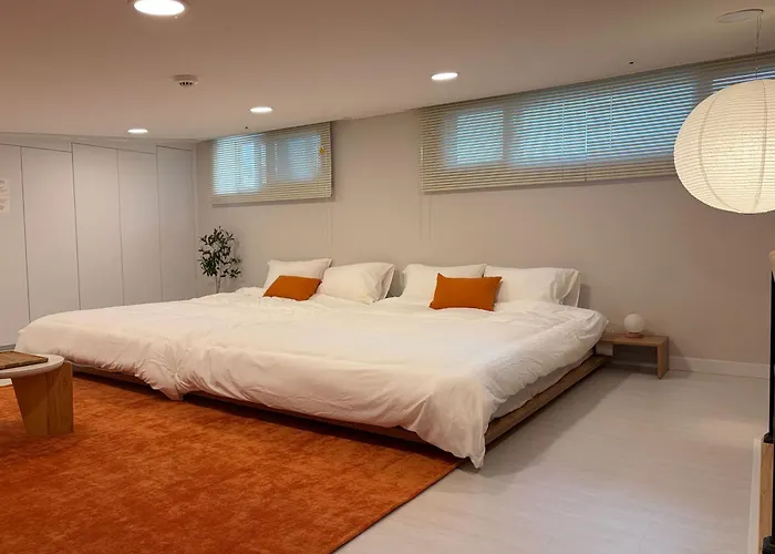 Apartamento Gangnam Seocho - 3br Loft House 6min To Subway Seúl