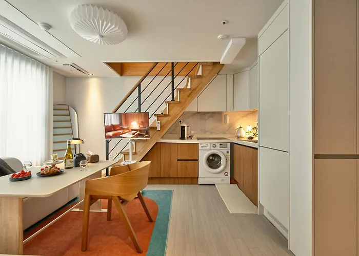Apartamento Gangnam Seocho - 3br Loft House 6min To Subway Seúl