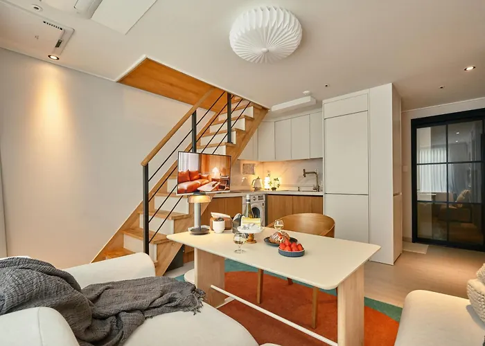 Gangnam Seocho - 3br Loft House 6min To Subway Apartamento *