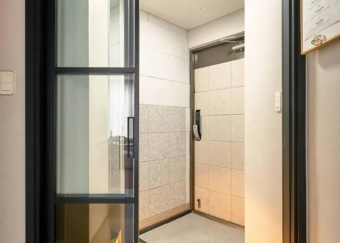 Gangnam Seocho - 3br Loft House 6min To Subway