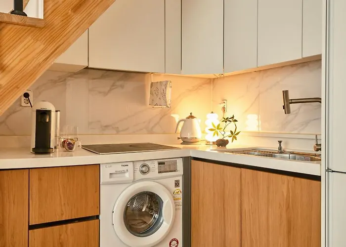 Apartamento Gangnam Seocho - 3br Loft House 6min To Subway Seúl